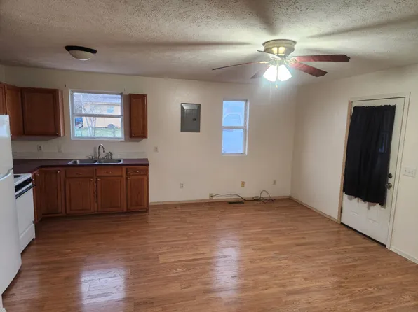 505 Ward St #1, Ava, MO 65608