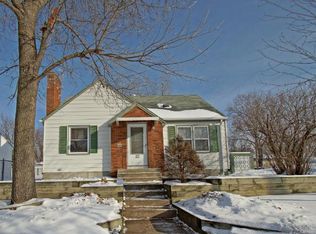 2855 Quebec Ave S, Saint Louis Park, MN 55426