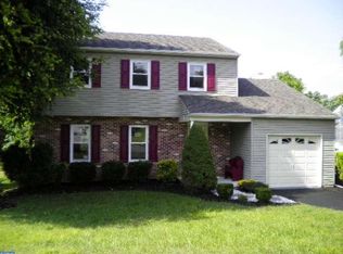 405 W 5th Ave, Parkesburg, PA 19365