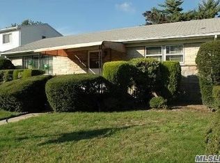 2262 Leighton Rd, Elmont, NY 11003