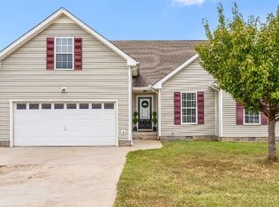 3680 Aurora Dr, Clarksville, TN