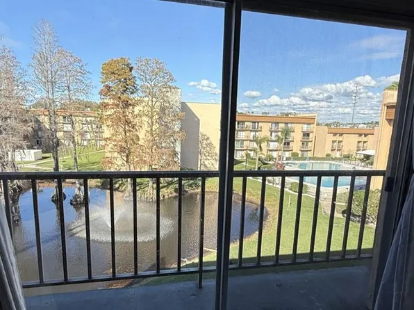 5820 N Church Ave Unit 430, Tampa, FL 33614