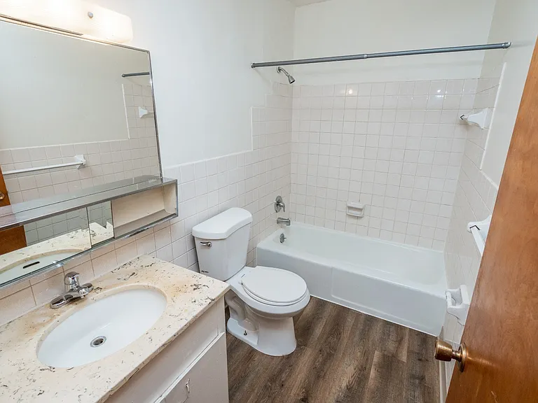McCarron's View Apartments — Photo 19