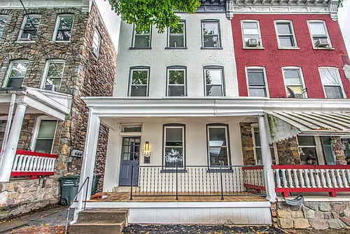 131 S Marshall St Photo 1