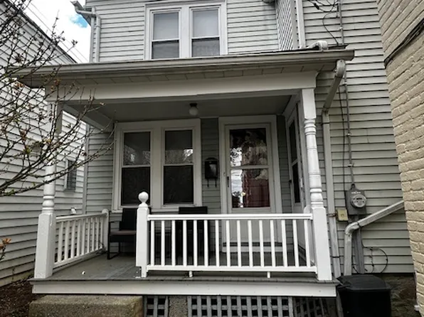 124 E Main St, Lititz, PA 17543