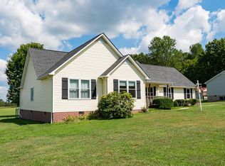 1776 Zeb Warren Rd, Cookeville, TN 38506