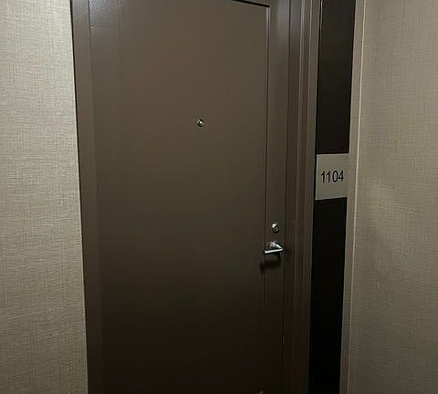 5th image of 320 Tweedsmuir Ave #1104