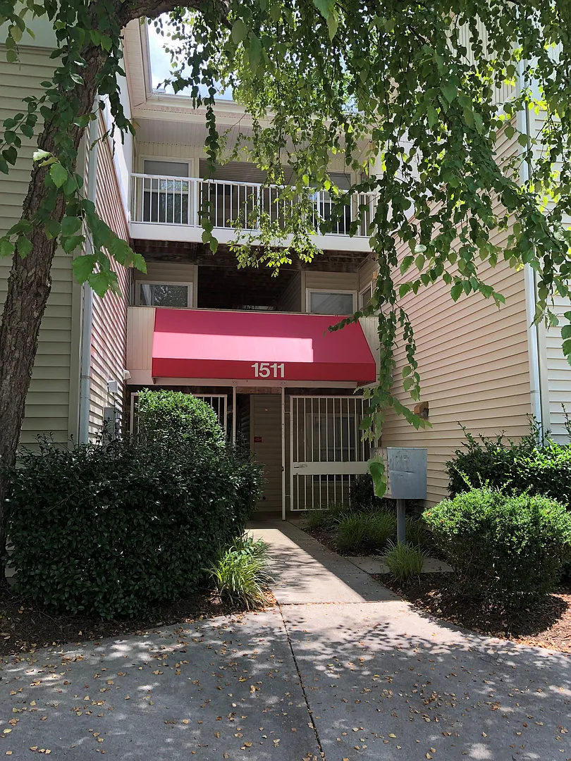 1511 Graduate Lane — Photo 4