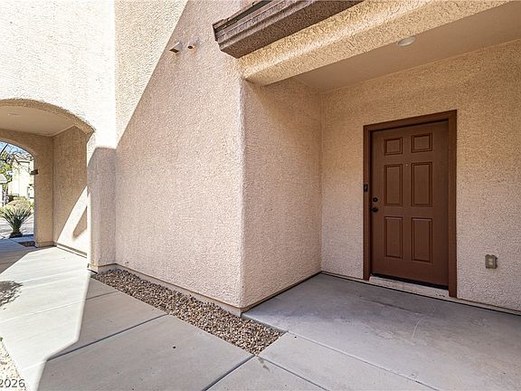 4th image of 2721 Rimbaud St