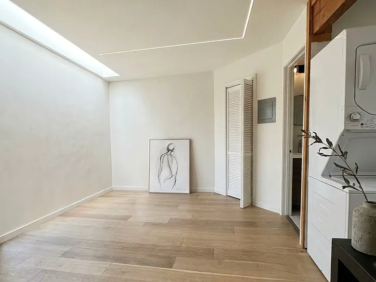7900 Michigan Ave #2 — Photo 2