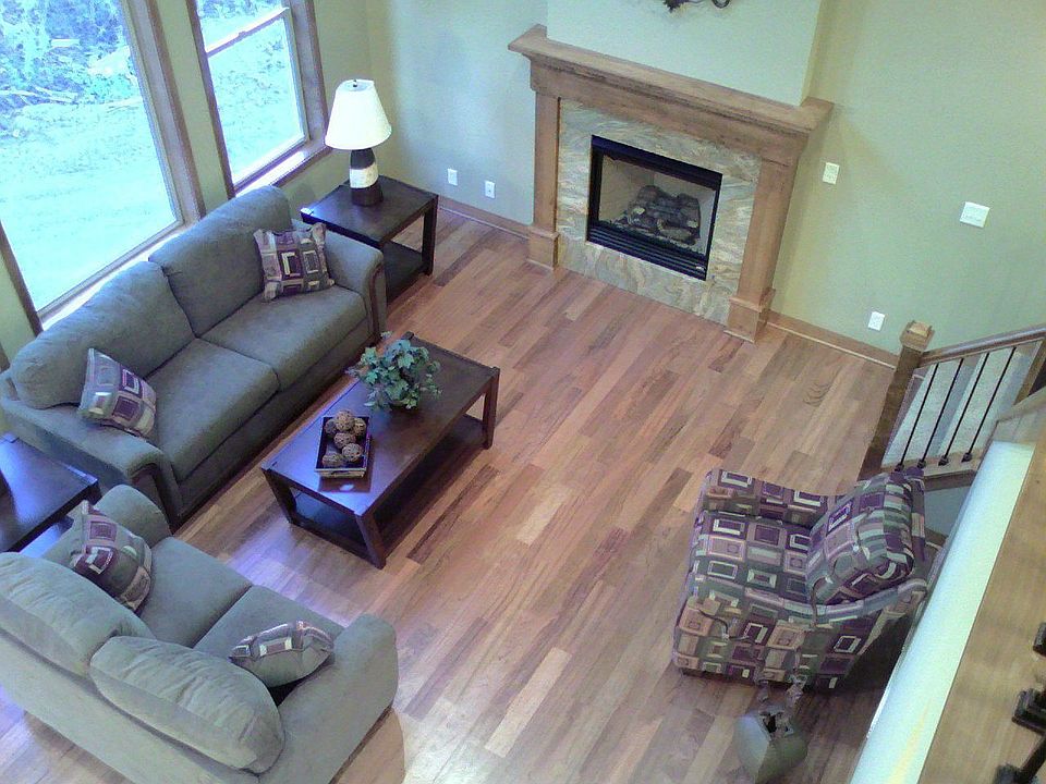 2nd image of 688 Heritage Way