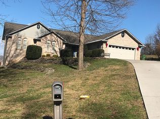 122 Woodmont Dr, Maryville, TN 37804