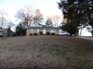 155 Coldstream Dr, Boiling Springs, SC 29316