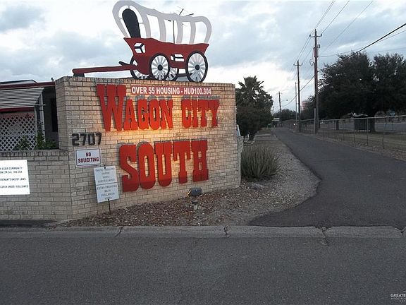 4th image of 213 Chuck Wagon Dr