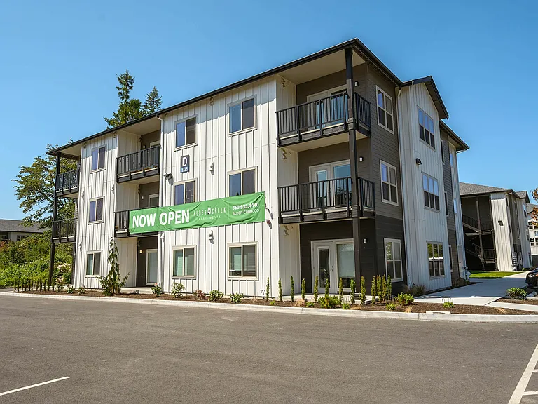 Brand new apartments just north of Bellingham