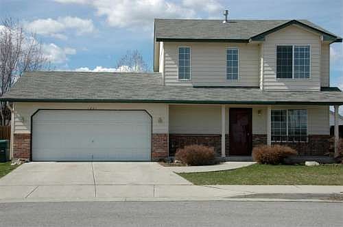 1st image of 1821 N St Helens Dr