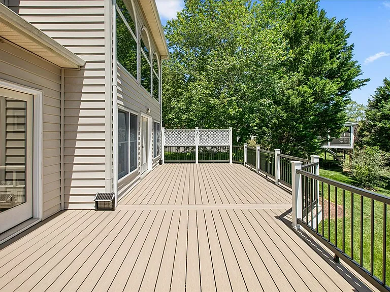 10243 Brittenford Dr — Photo 56