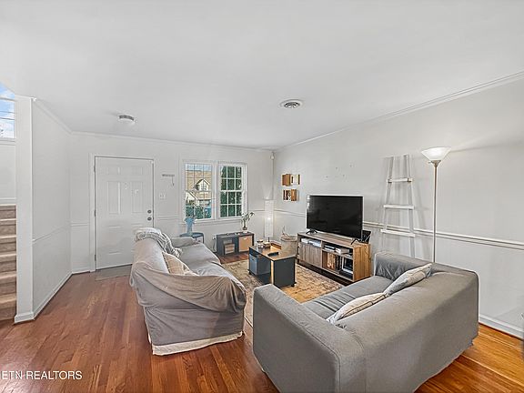 4th image of 479 Bramblewood Ln