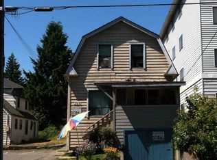 4211 7th Ave NE, Seattle, WA 98105