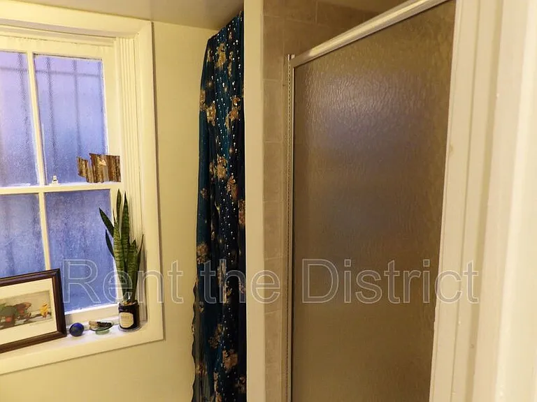 413 T St NW #LOWER — Photo 15