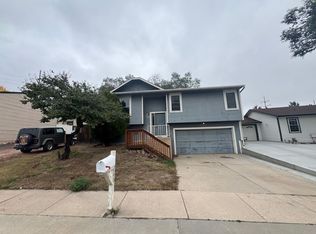 560 Prestonwood Dr, Colorado Springs, CO 80907