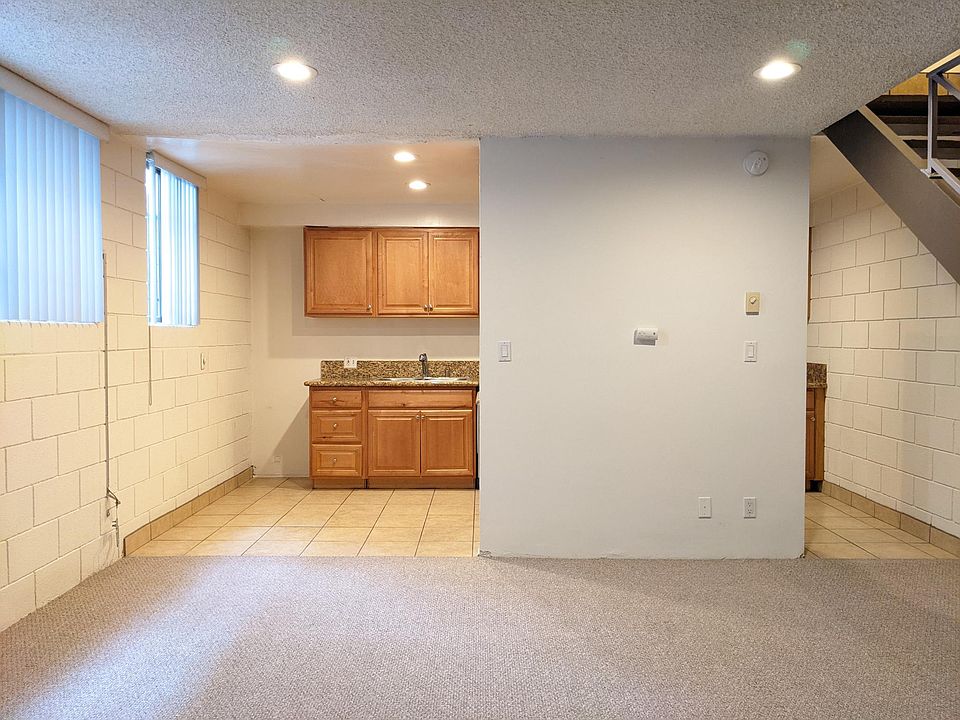1st image of 2210 N Beachwood Dr #1