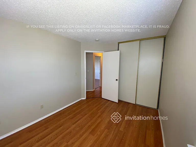 4886 Birkdale Cir — Photo 8