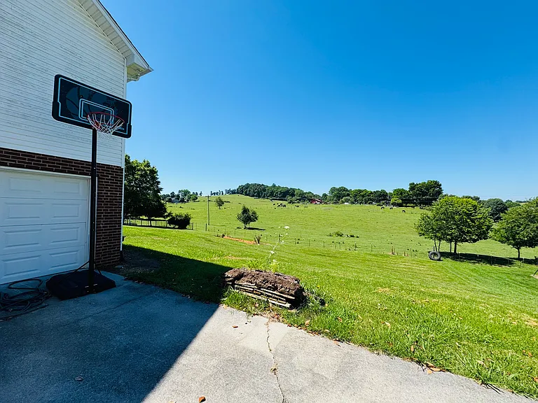 6832 Greenbrook Dr — Photo 22