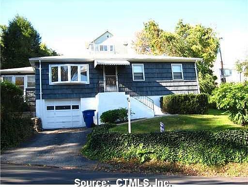 2nd image of 40 Greenmount Ter
