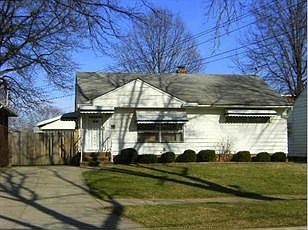 5th image of 4391 W 182nd St