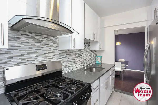 Sold by Keller Williams Realty Landmark II | media 21