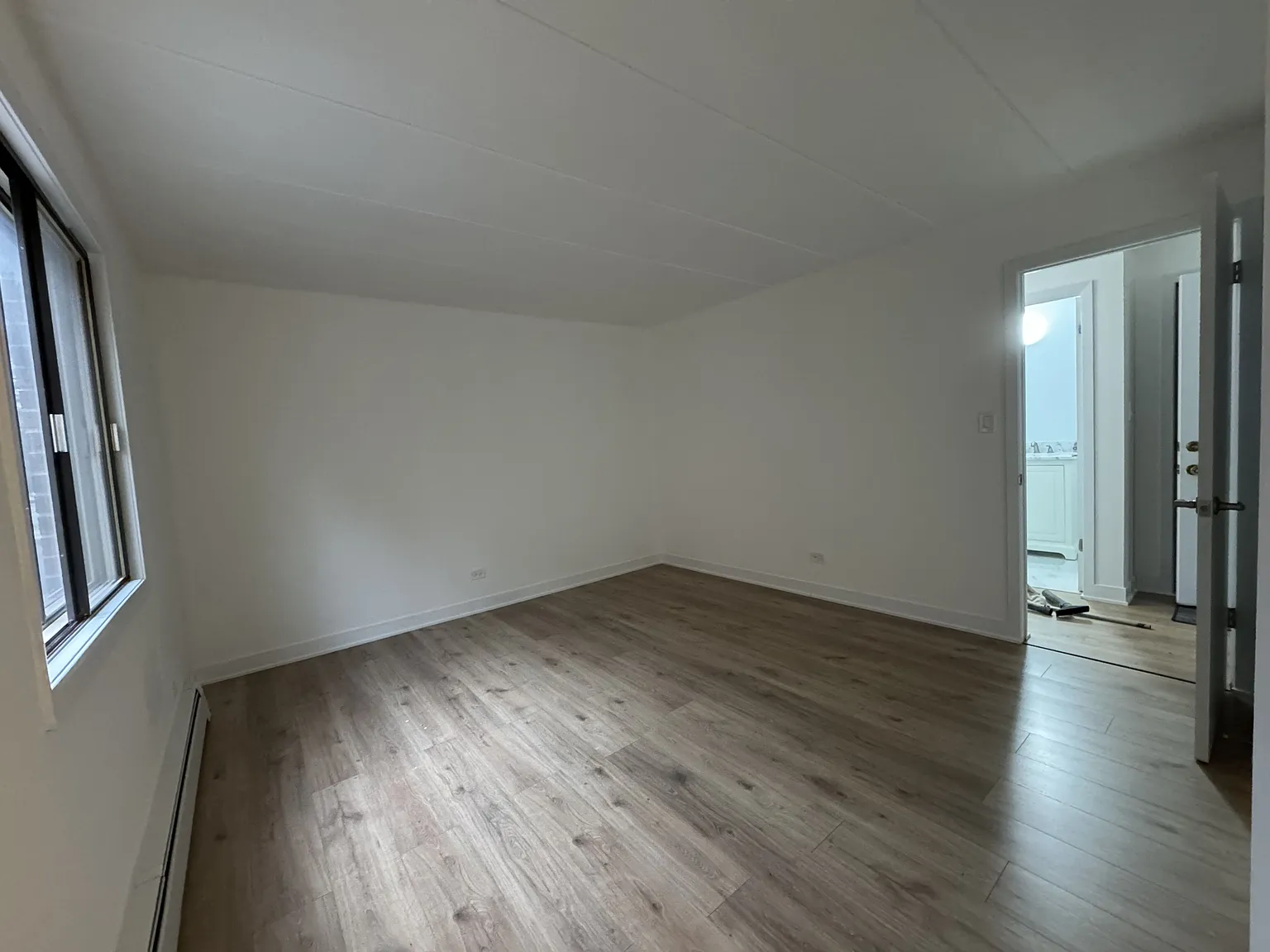 2 bed, 1100 sqft, $1,950 — Photo 4
