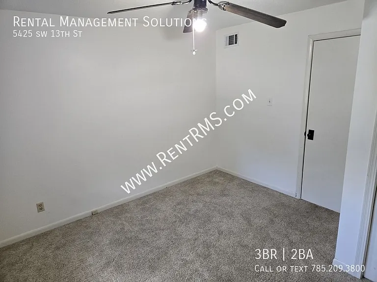 5425 SW 13th St — Photo 12