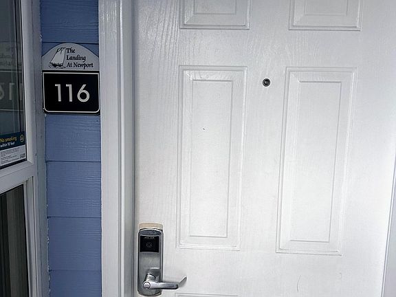 3rd image of 890 SE Bay Blvd #116