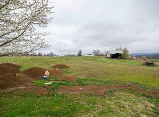 99 Maple St, Stanton, KY 40380