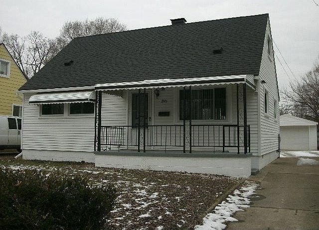 1st image of 593 Kansas Ave