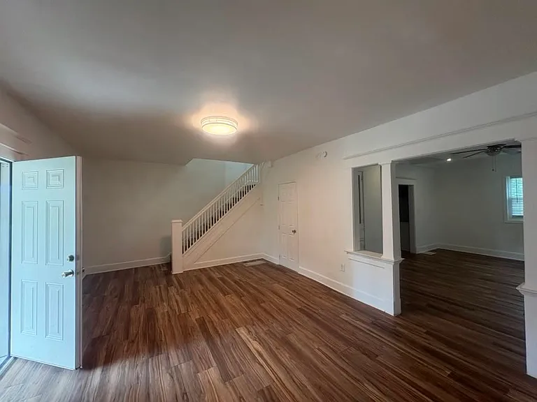 2857 Indianapolis Ave — Photo 4