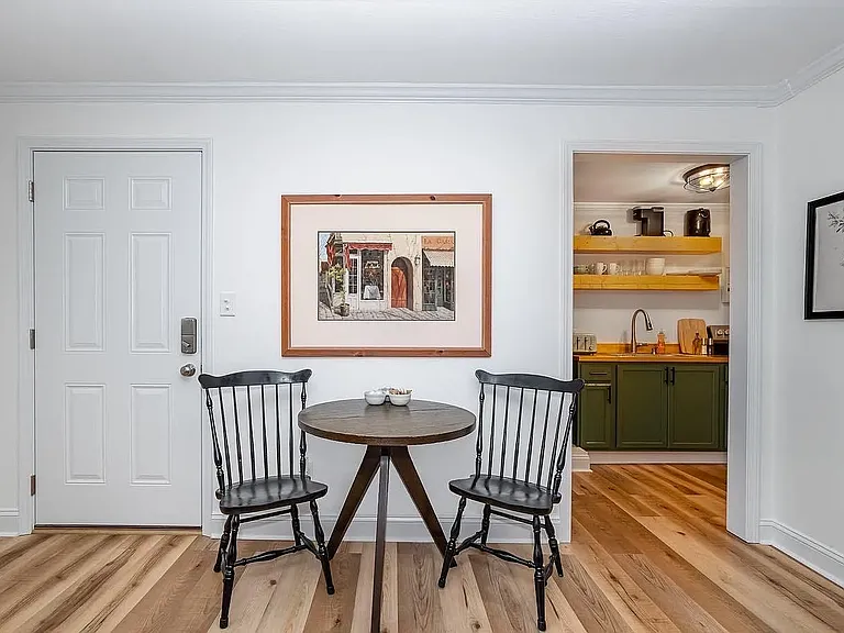 705 Daniels St #D — Photo 1
