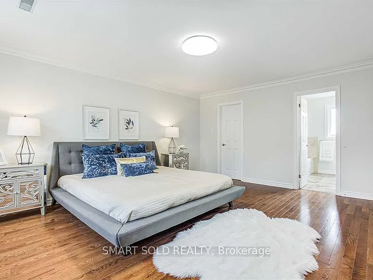 45 Abbeywood Trl #MAIN FLOOR — Photo 20