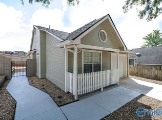 129 Briargate Ln, Madison, AL 35758