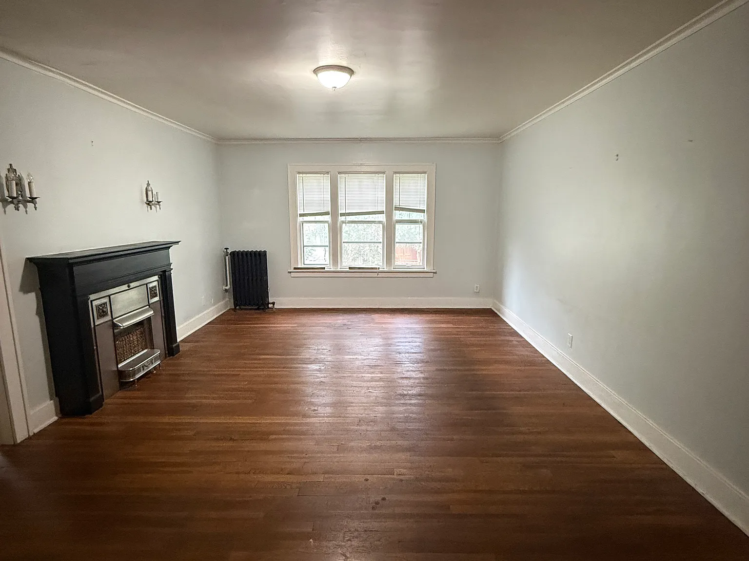 2 bed, 800 sqft, $1,195 — Photo 2