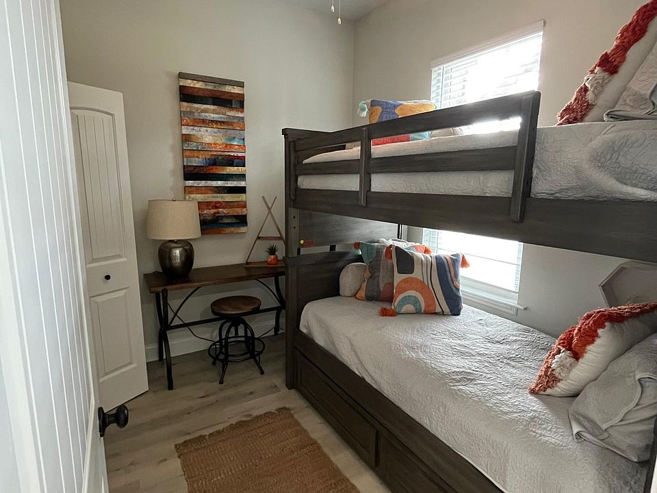 928 Remington Ave Thomasville GA Zillow