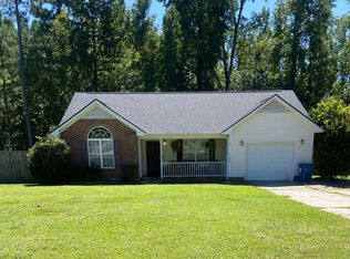 107 Dolores Ct, Raeford, NC 28376
