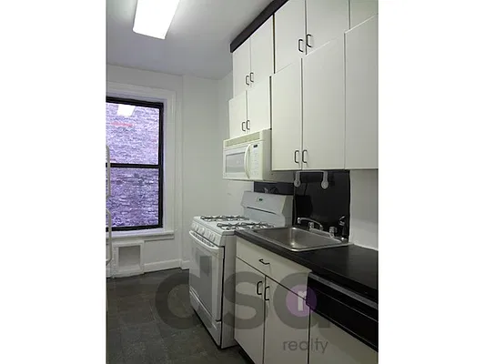 Rented by DSA Realty | media 40