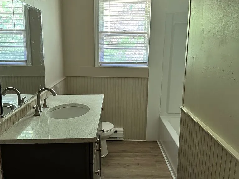 612 Staley St — Photo 11