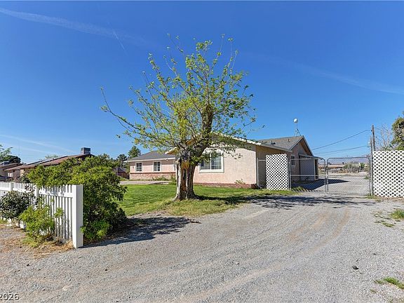 4th image of 2521 Lincoln Rd