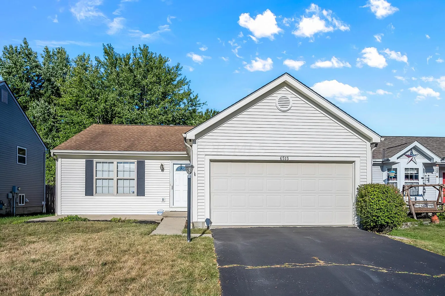 6515 Cloverlawn Cir photo 1