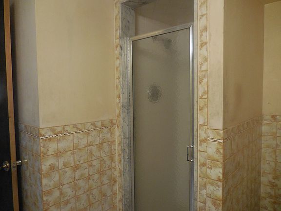 2nd image of 6416 E 55th Pl