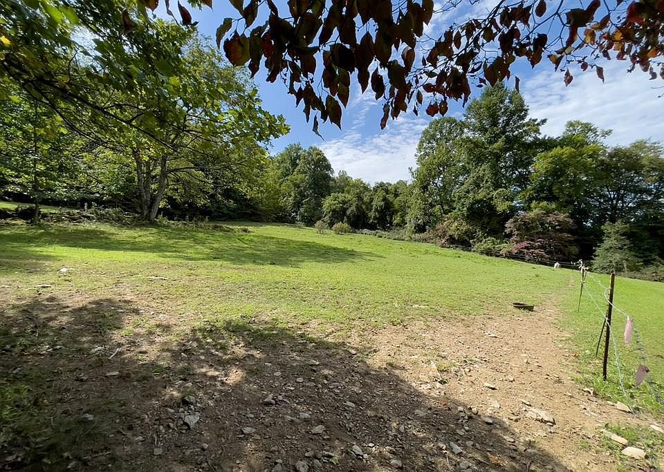 74th image of 3956 Franks Creek Rd