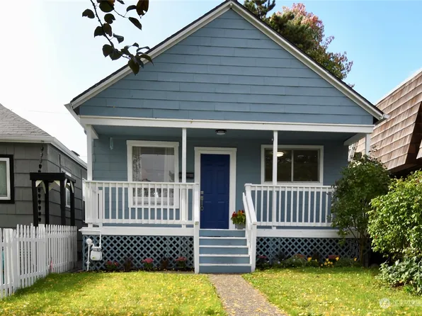 3210 Oakes Avenue, Everett, WA 98201
